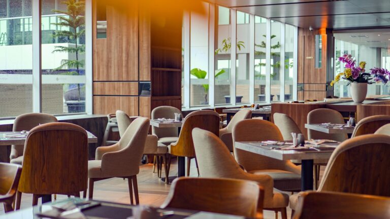 Meals and Entertainment Deduction: 2026 Rules Explained