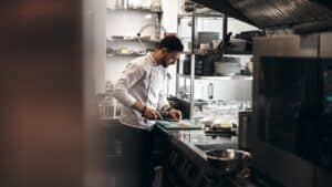 Restaurant Accounting: How to Manage Finances and Maximize