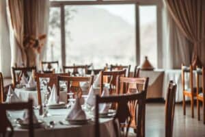 When Should a Restaurant Group Hire a Fractional CFO?